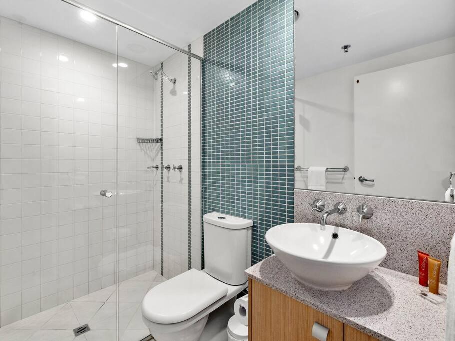 Sensational Ocean View 2 Bedroom Apartment Maroochydore Exterior photo