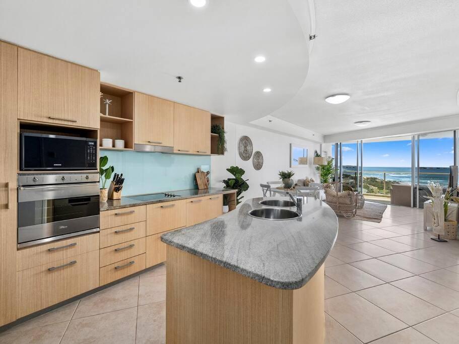 Sensational Ocean View 2 Bedroom Apartment Maroochydore Exterior photo